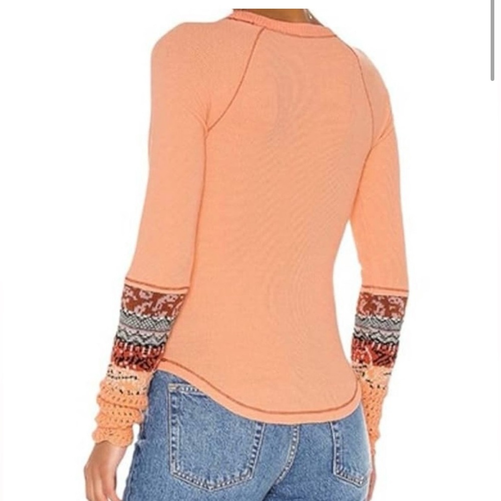 Free people L coral thermal with unique arms